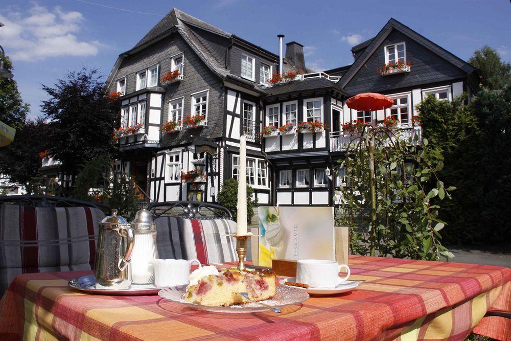 Landhotel Albers Schmallenberg Exteriör bild
