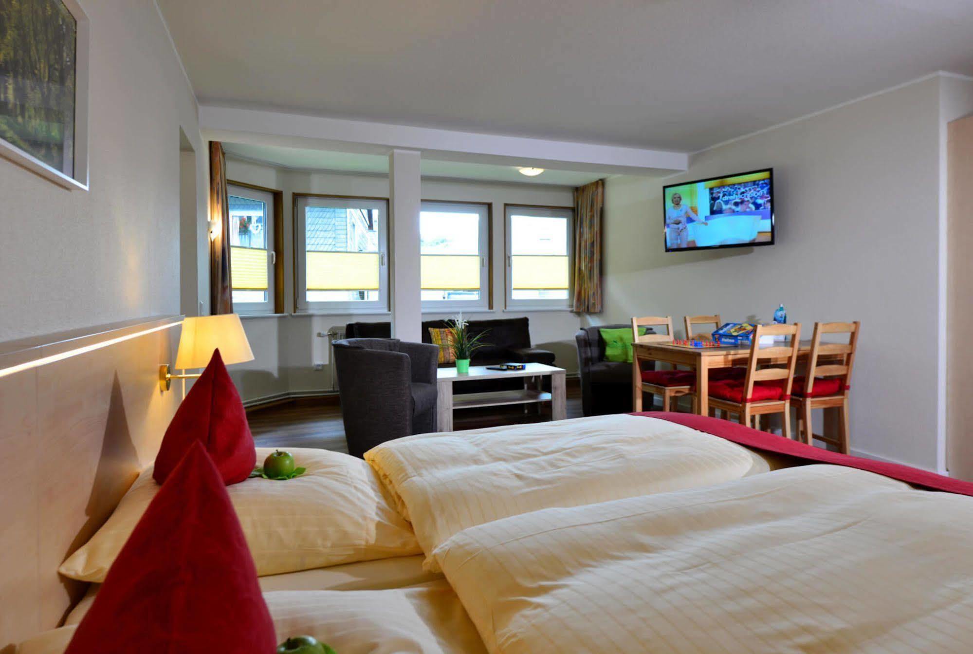 Landhotel Albers Schmallenberg Exteriör bild