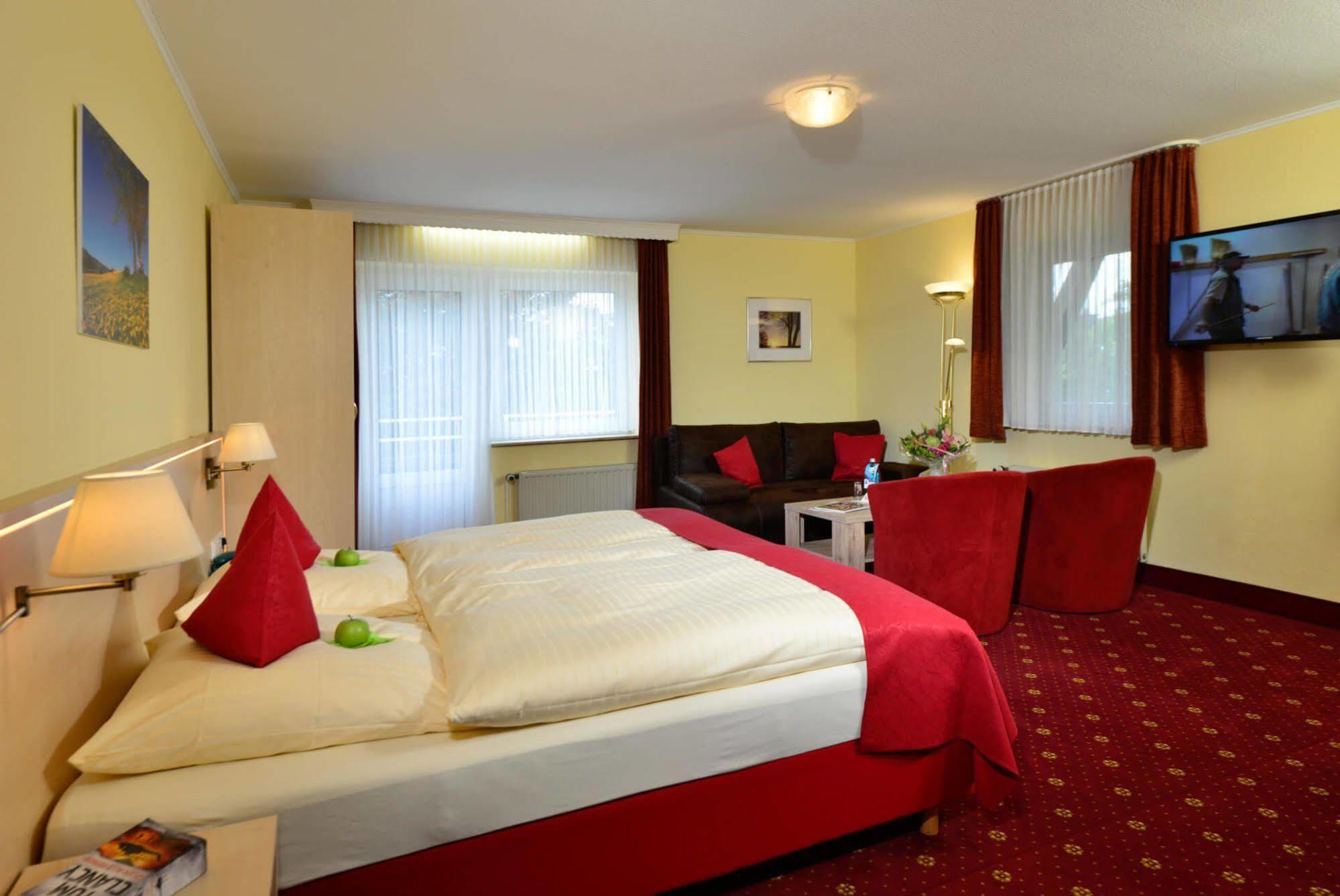 Landhotel Albers Schmallenberg Exteriör bild